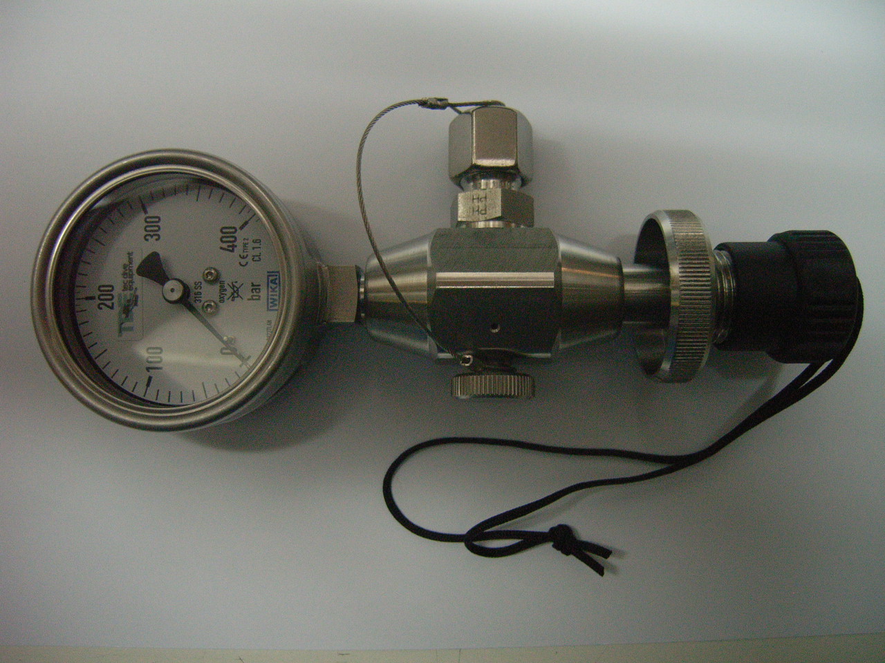 Flaschendruckprüfmanometer analog mit Schlauchanschluss-Set, Luft 5/8"