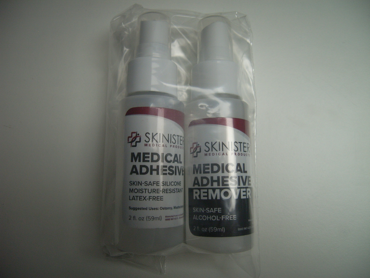 Skinister medical adhesive und remover im Set